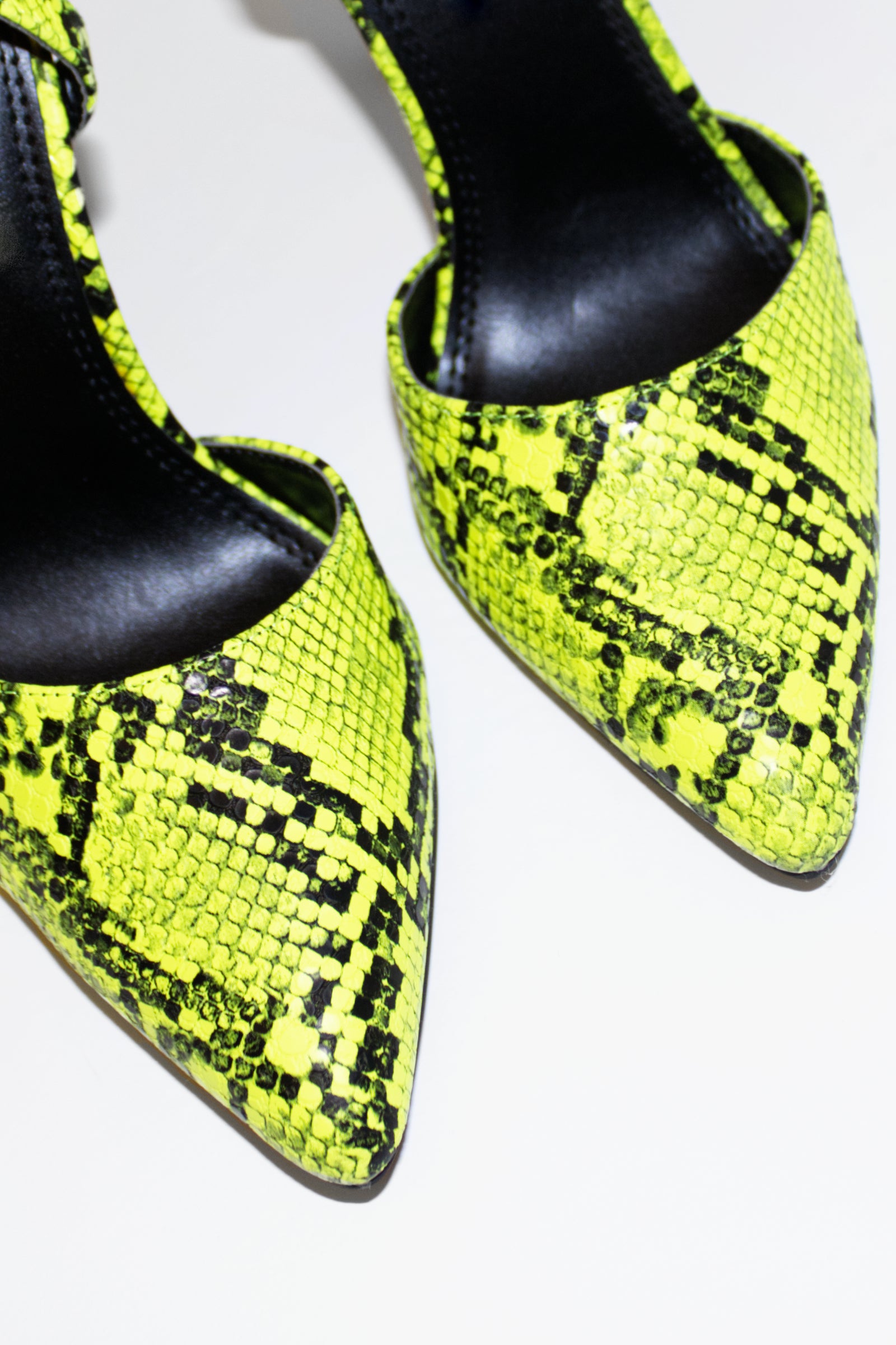 TINA SLINGBACK PUMP HEELS - YELLOW SNAKE