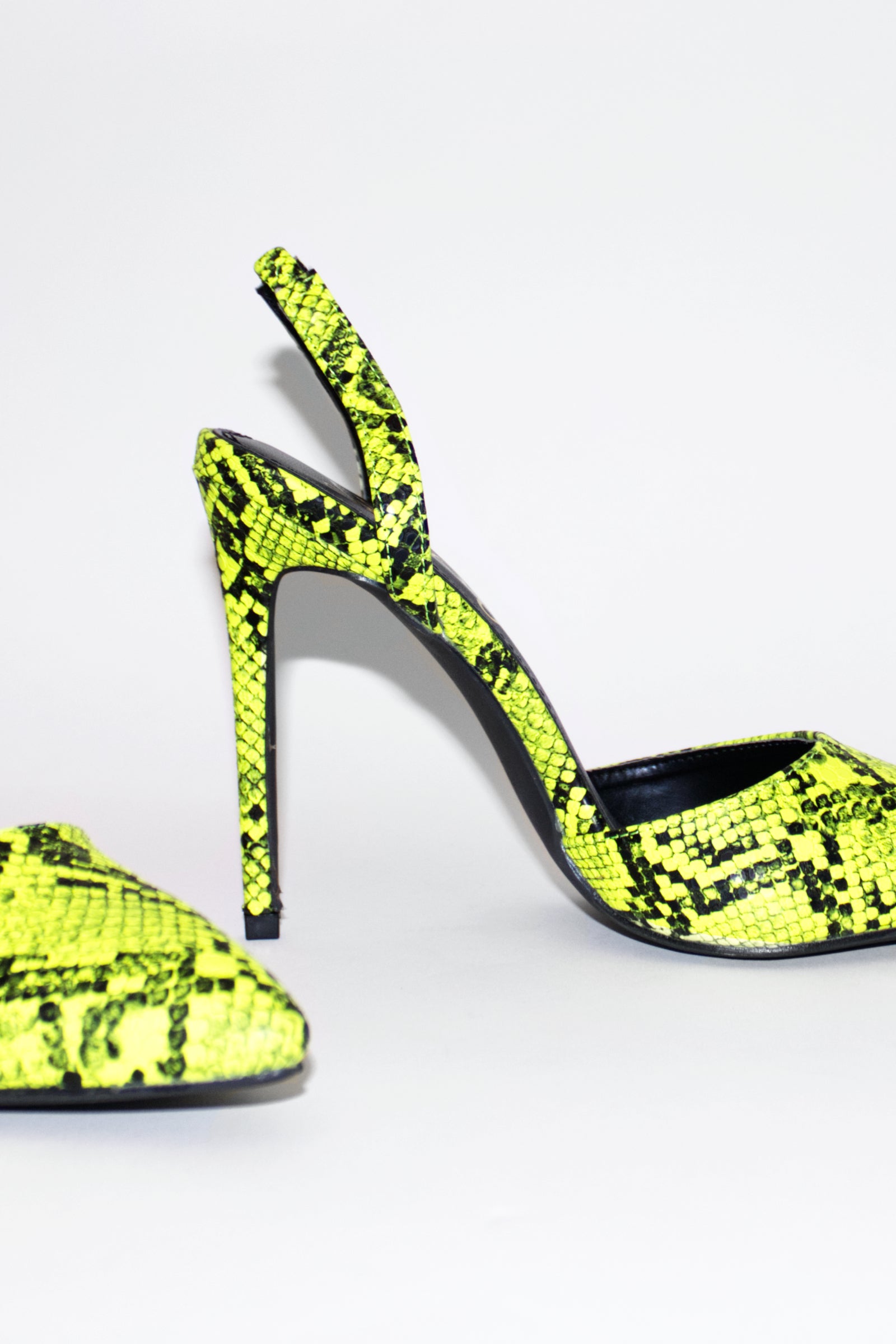 TINA SLINGBACK PUMP HEELS - YELLOW SNAKE