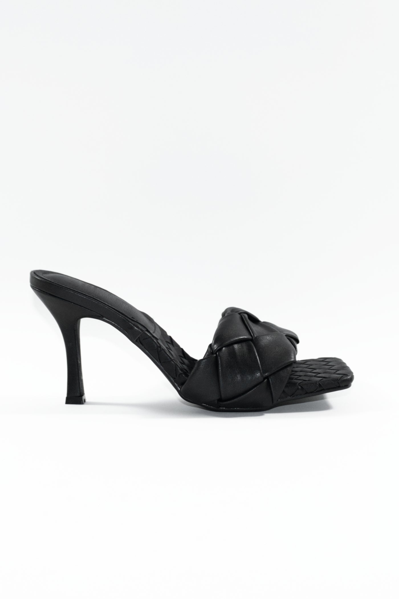 ICON - BLACK